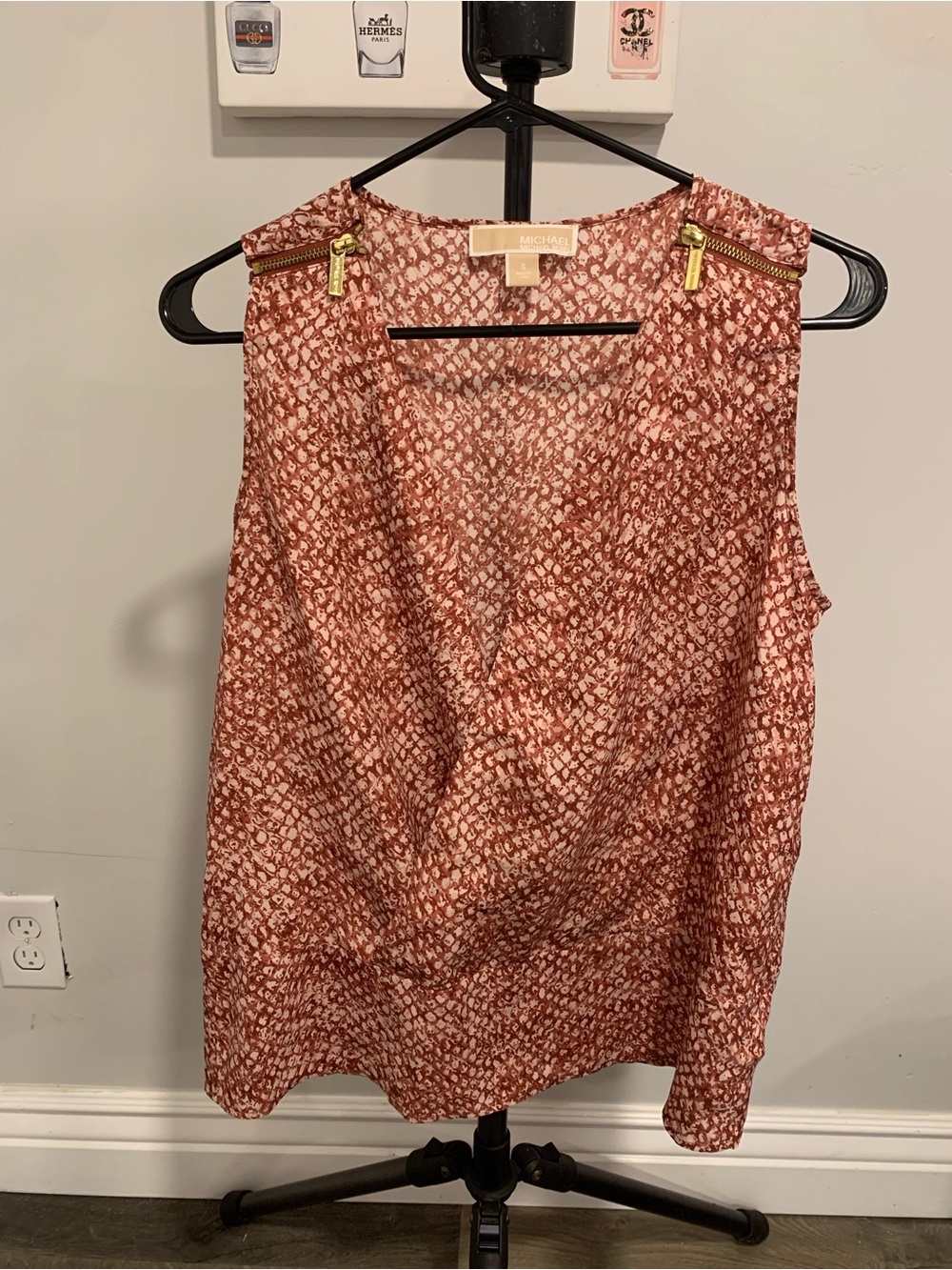 Michael Kors Sleeveless Rust Pink Printed Blouse - GB002